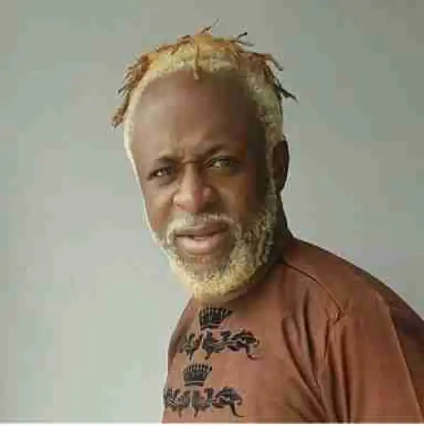 Nigerian Singer, Tony Tetuila Blasted By Fans Over His New Look